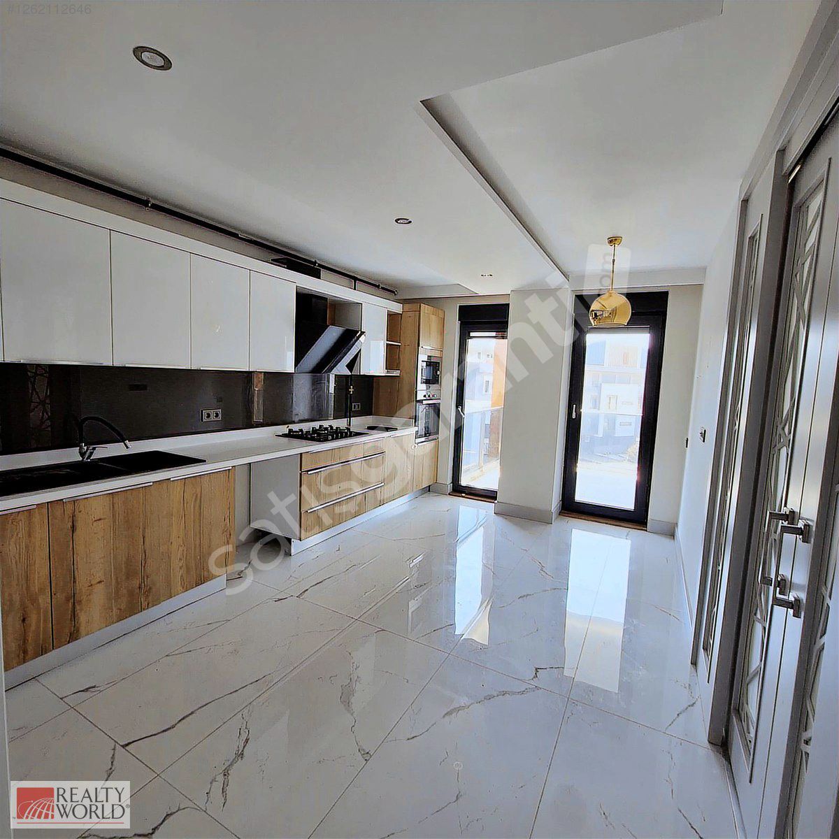 UNCALI KONAKLARDA SİTE İÇİNDE 4+1 SATILIK LOFT DUBLEKS DAİRE