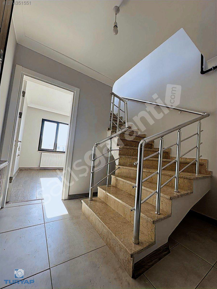 Turyap'tan İskele'de Denize 200 Metre Satılık 4+1 Dubleks