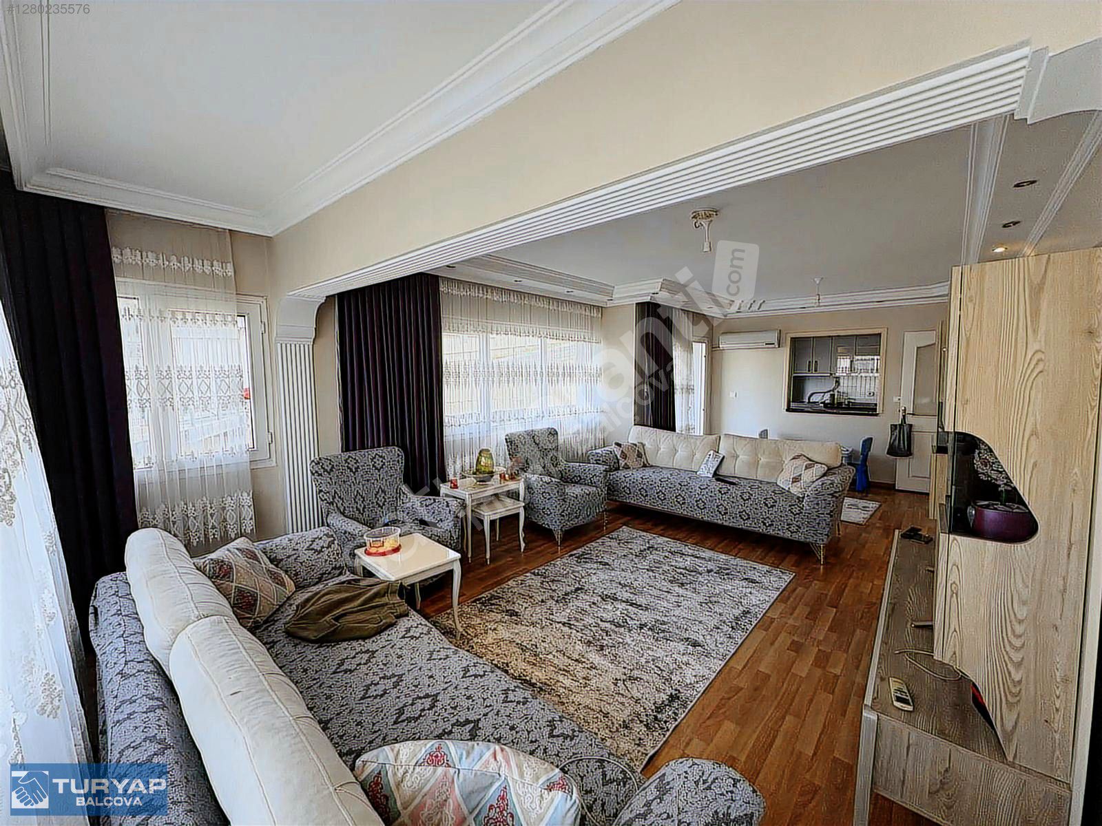 NARLIDERE DOĞA SİTESİNDE BAKIMLI ARAKAT GENİŞ 3+1 SATILIK DAİRE