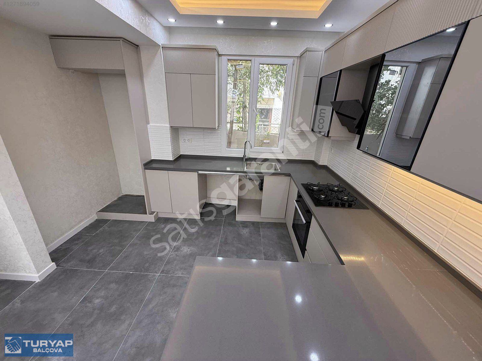 Jeotermalli, Yüksek Tavanlı, Çift Cepheli 3+1 Daire