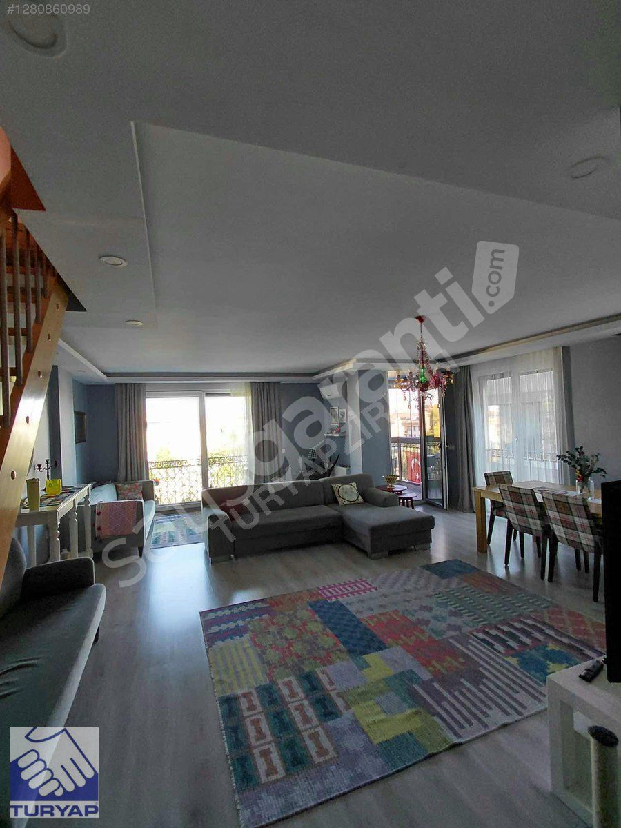 Turyap'dan, Talatpaşa'da, 250m2, 5+2, Lüx Dublex