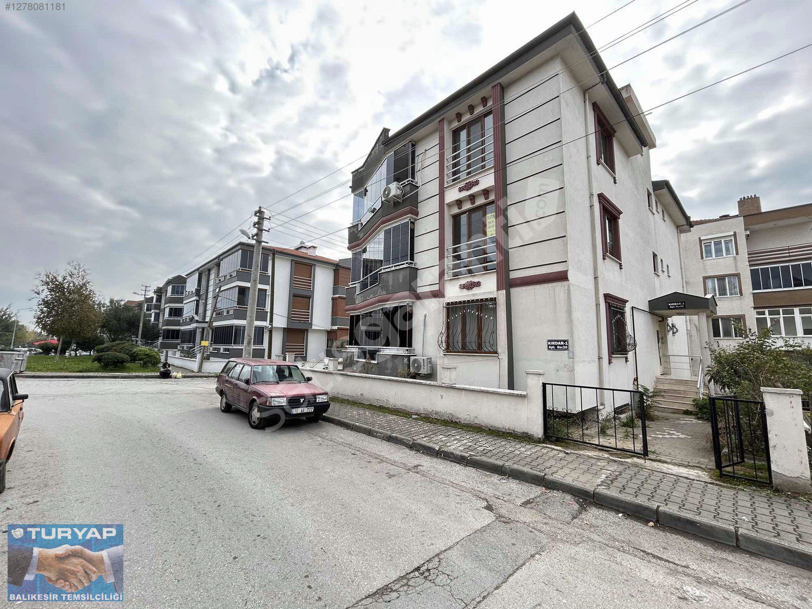 TURYAP'TAN ATATÜRK MAHALLESİ ŞEHİTLİK KARŞISI KİRALIK DAİRE