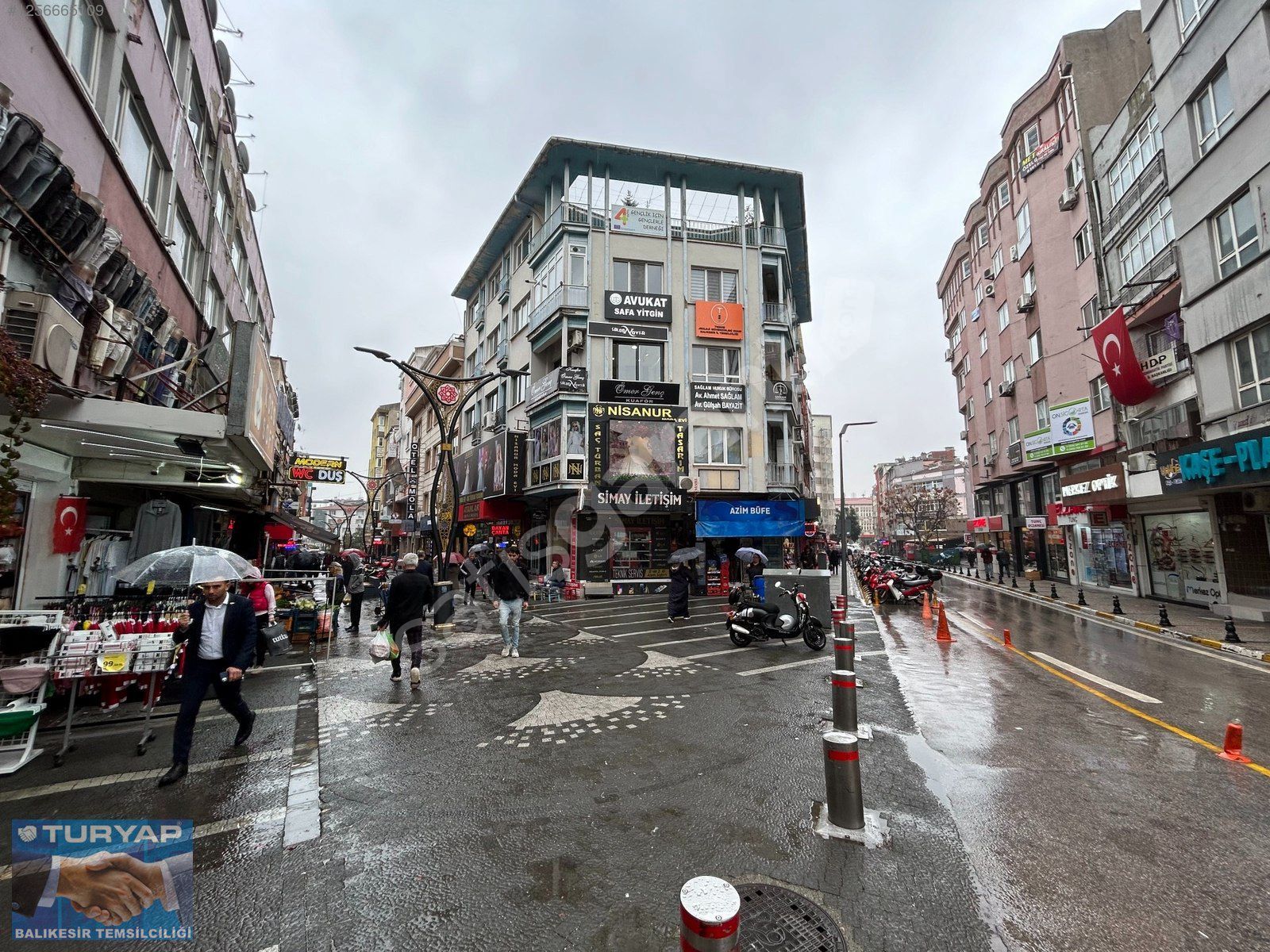 TURYAP'TAN ÇARŞI MERKEZ ÇAVUŞ SOKAK ILGIN İŞHANINDA KİRALIK OFİS