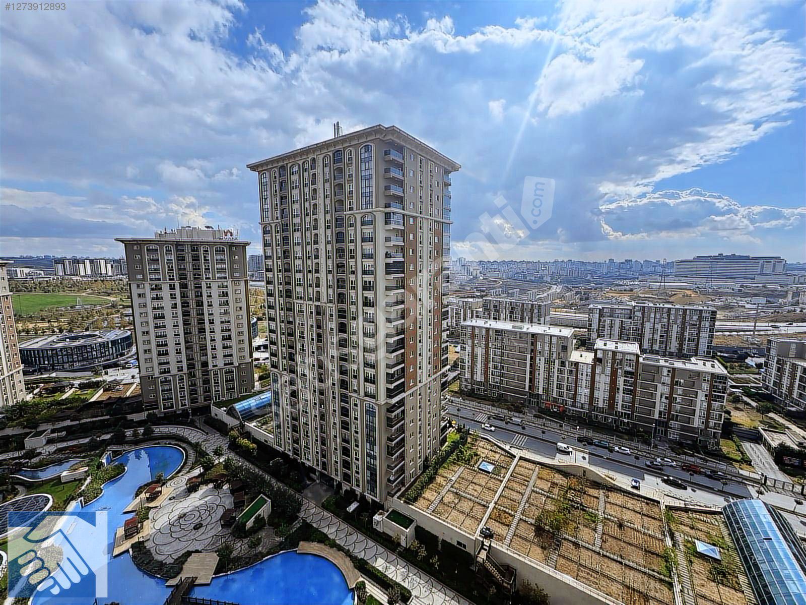 PARK MAVERA 1 SİTESİNDE KİRALIK 208M2 4+1 PEYZAJ MANZARALI DAİRE