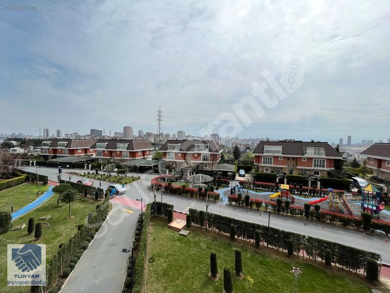 Ağaoğlu My World Europe Pool Residance 4+1 Satılık Daire