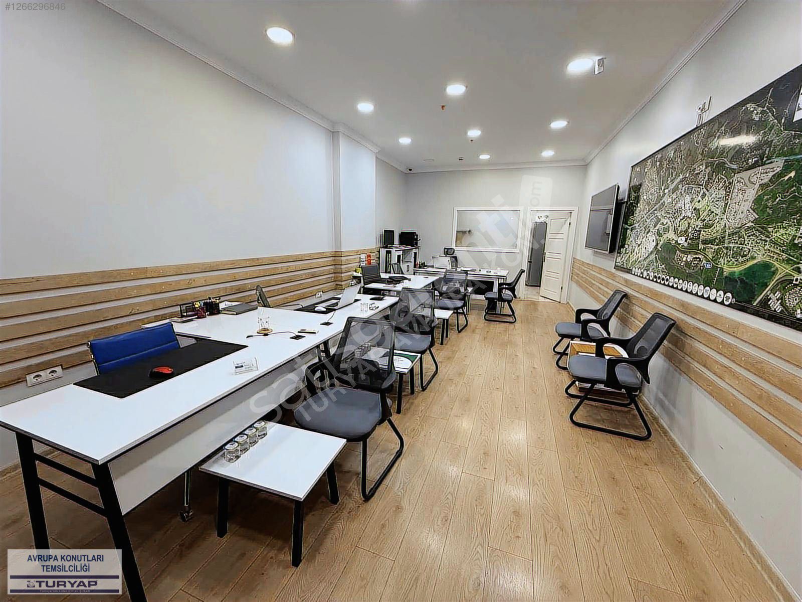 TURYAP'TAN PARKMAVERA 2 DE DÜZ GİRİŞ 76 M2 SATILIK DÜKKAN&OFİS