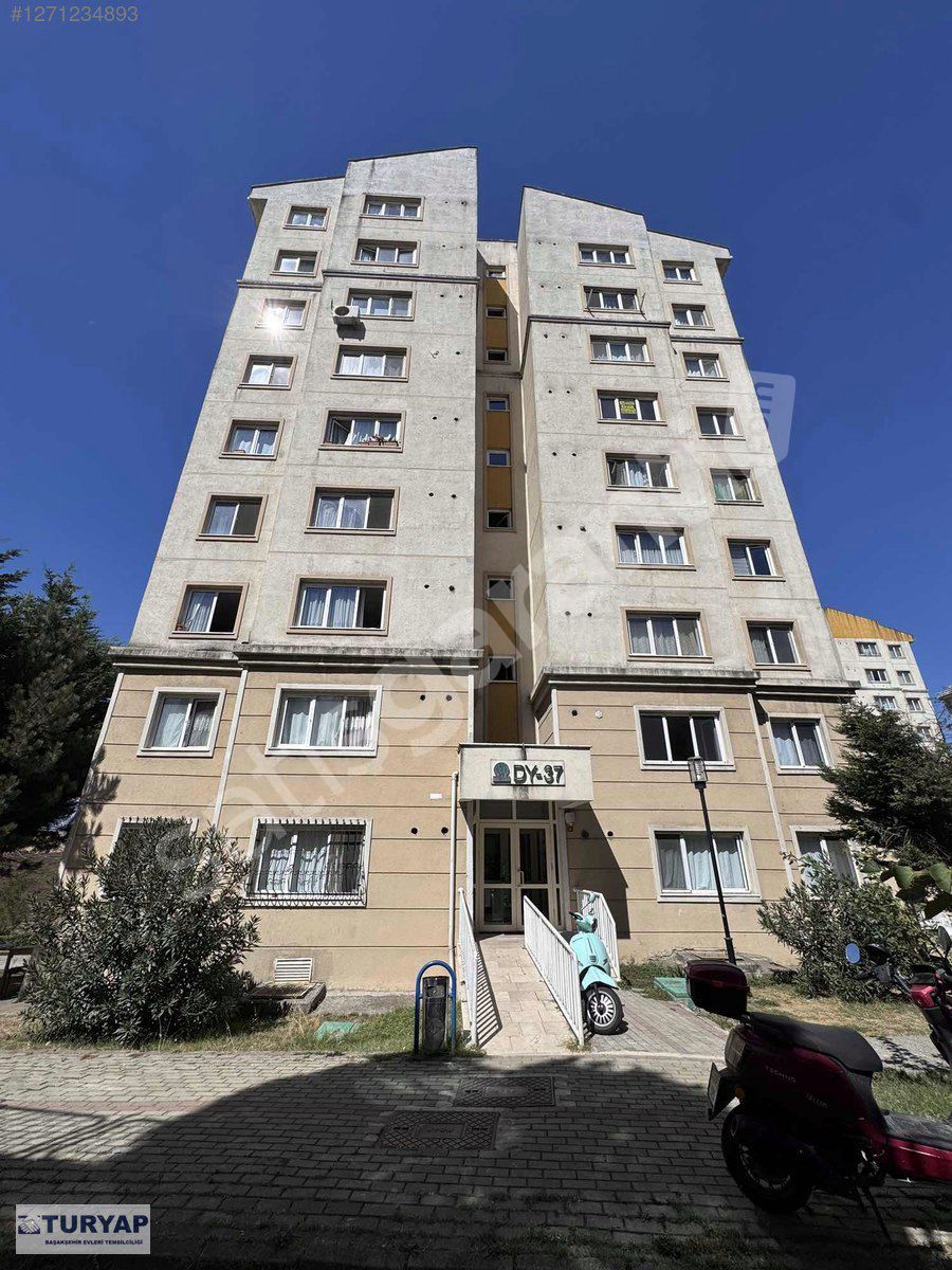 TURYAP TAN KAYAŞEHİR 13. BÖLGEDE 68M2 2+1 5. KAT KİRALIK DAİRE