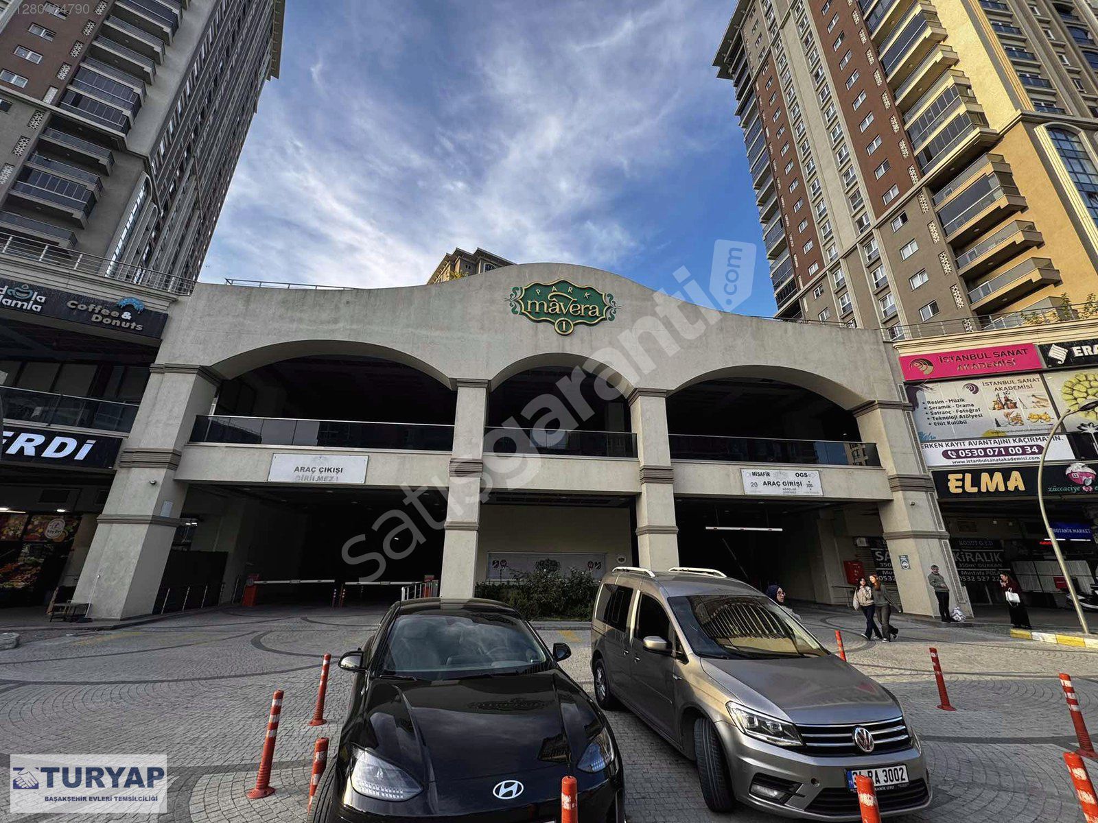 TURYAP TAN PARK MAVERA 1 SİTESİNDE 4+1 BAHCE KULLANIMLI SATILIK