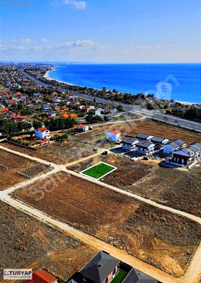 SİLİVRİ GÜMÜŞYAKA 334 m² VİLLA ARSASI