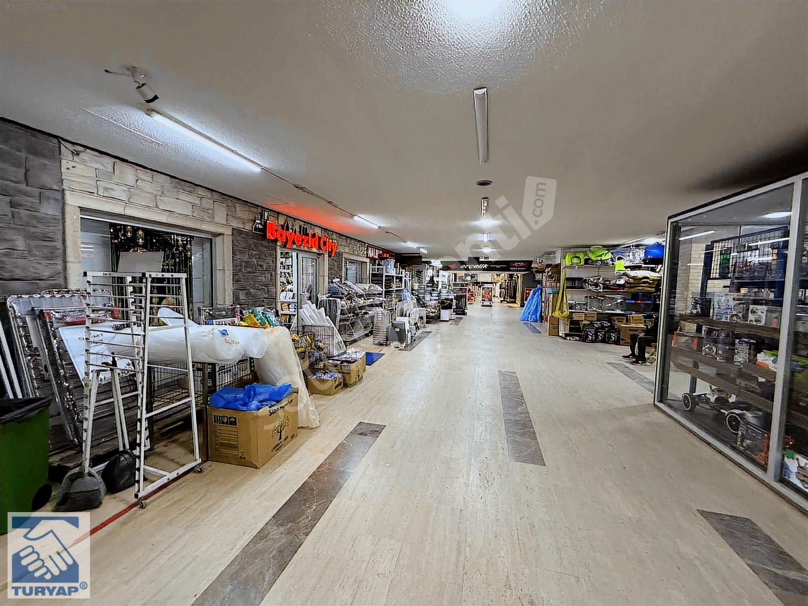 TURYAP'DAN MERKEZ KAYAŞEHİR AVM DE 242m2 DÜZ ALAN SATILIK İŞYERİ