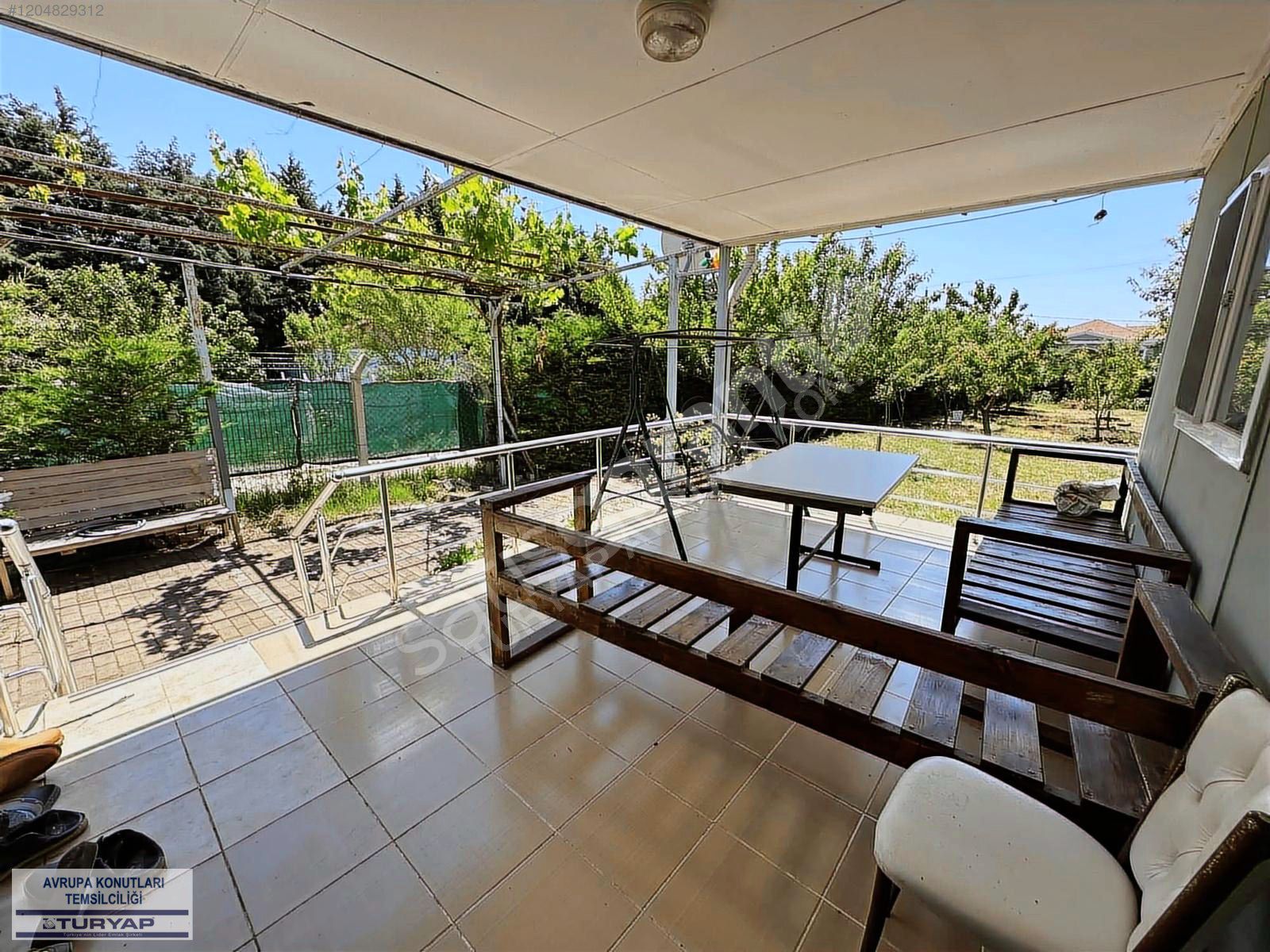 TURYAP'TAN ÇATALCA İNCEĞİZDE 1000 M2 ARSA İÇİNDE 2+1 PREFABRİK