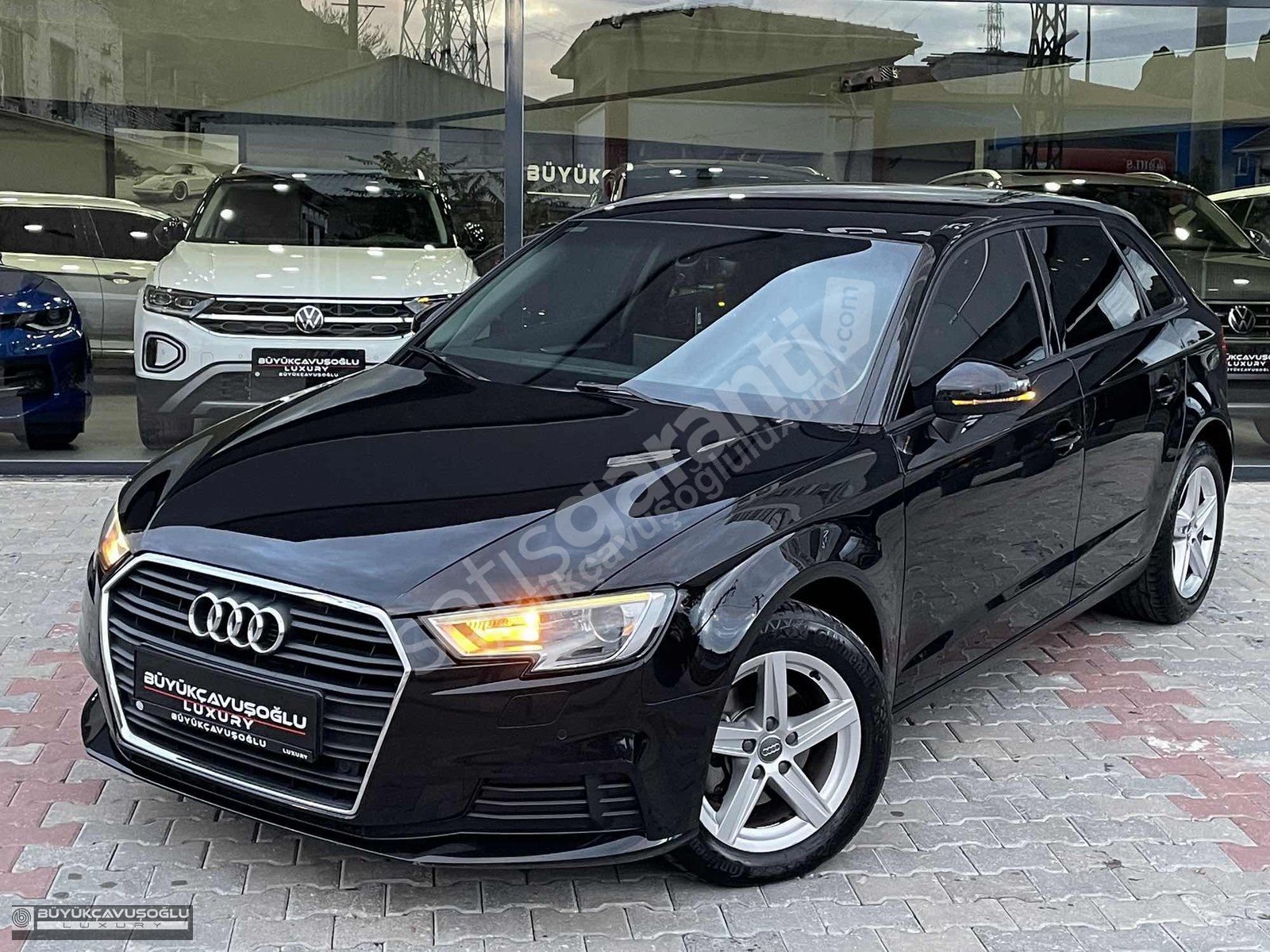 145.000KM BOYASIZ AUDİ A3 SPORTBACK 1.0 TFSI KEYLESSGO+LED