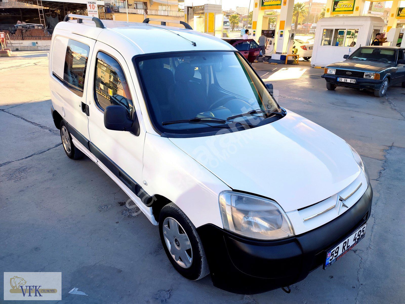 ÇİFT SÜRGÜLÜ CİTROEN BERLINGO 1.9 D 2006 MODEL KARTA 12 TAKSİT !