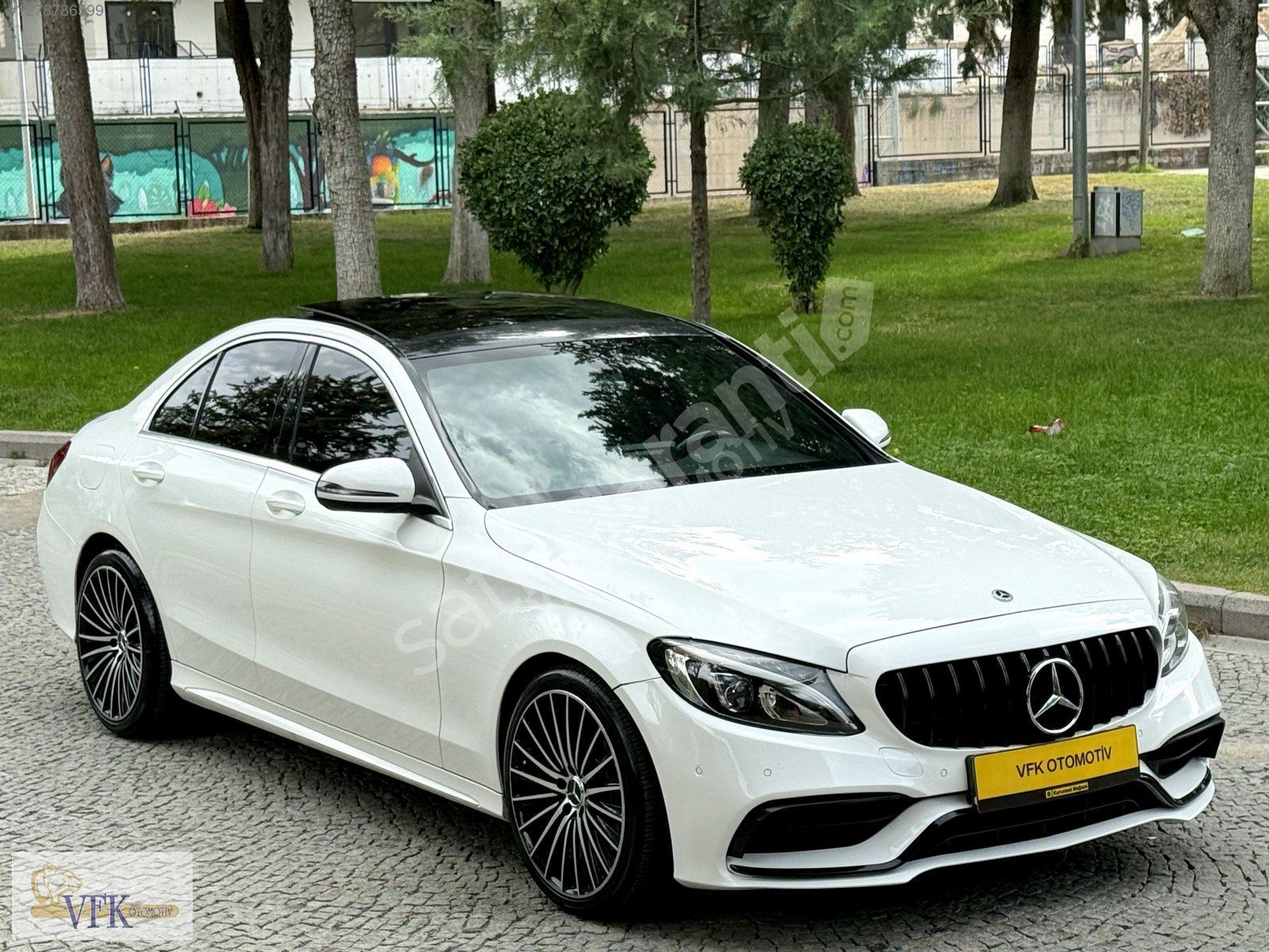 2017 ÇIKIŞLI MERCEDES C200 D AMG 7-G TRONİC FULL EKSTRALI TEMİZ!