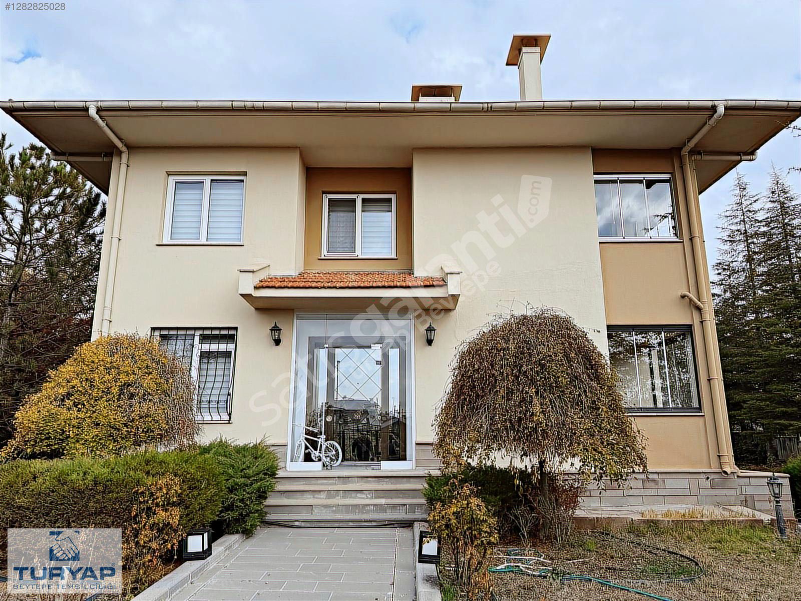 KARŞIYAKA MAH. KÖŞE PARSEL 1.500 M² ARSA ÜZERİ 6+2 SATILIK VİLLA