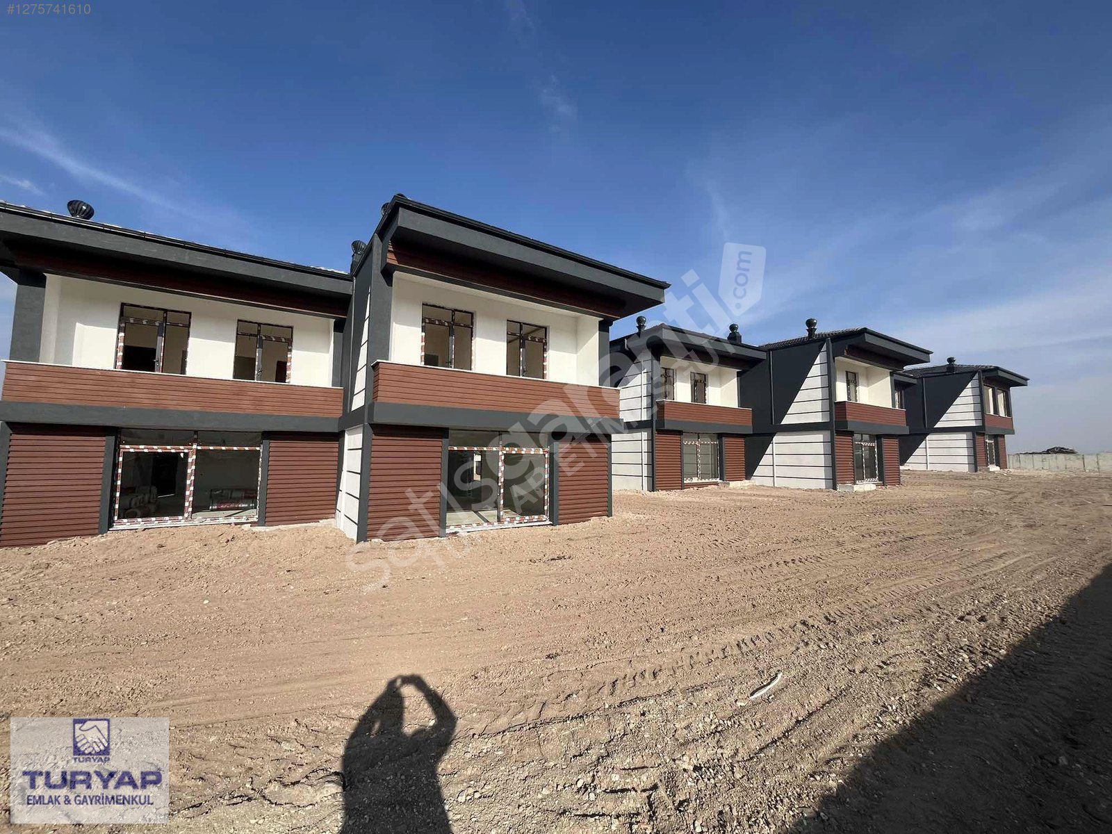 AHİMESUT MAH de SATILIK FULL YAPILI SIFIR VİLLA