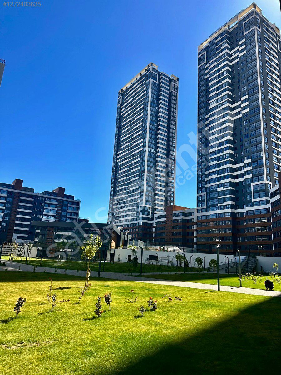 AKADİA SİTESİ'NDE KİRALIK 2+1 BÜYÜK TİP LÜKS DAİRE.