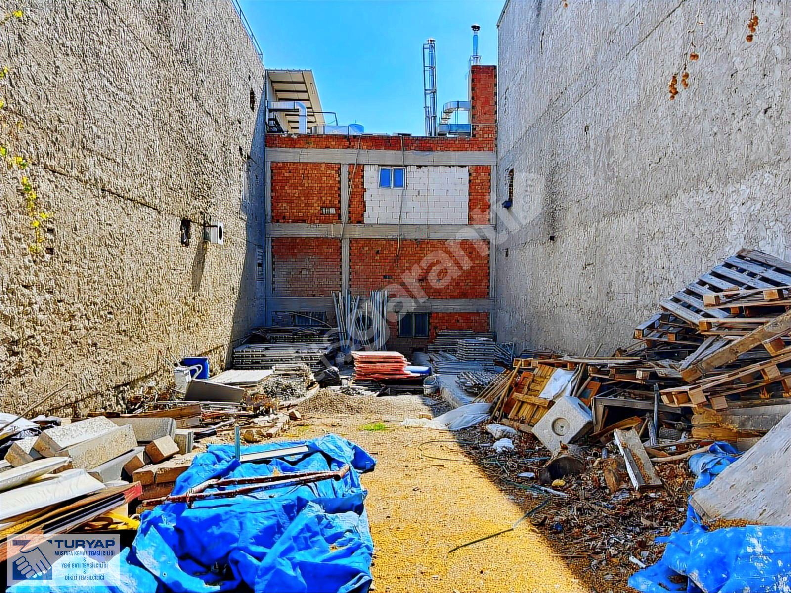 ANKARA / YENİMAHALLE / GERSAN SAN SİTESİ SATILIK 260 m2 ARSA