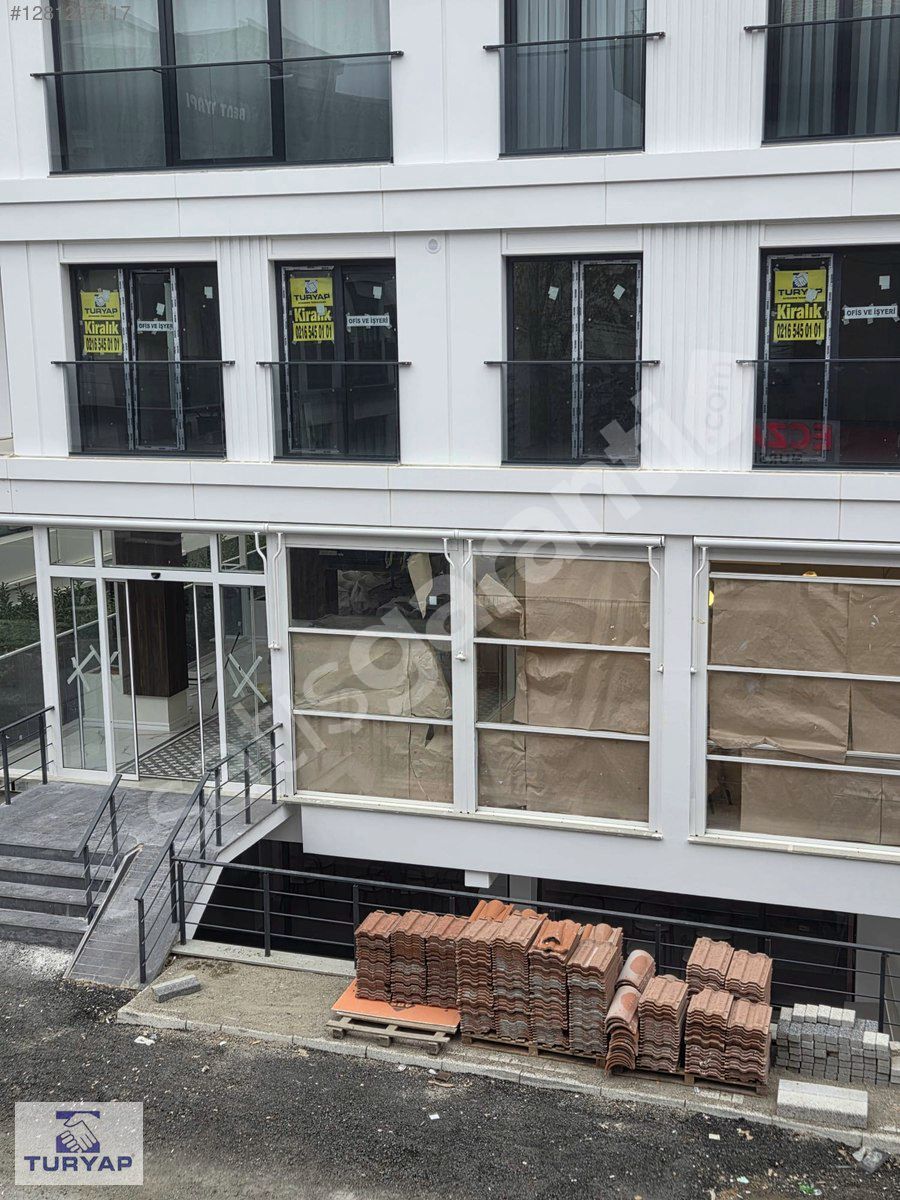 ACIBADEM CADDE ÜZERİNDE, SIFIR, OFİSE UYGUN, NET 90m2, 2+1