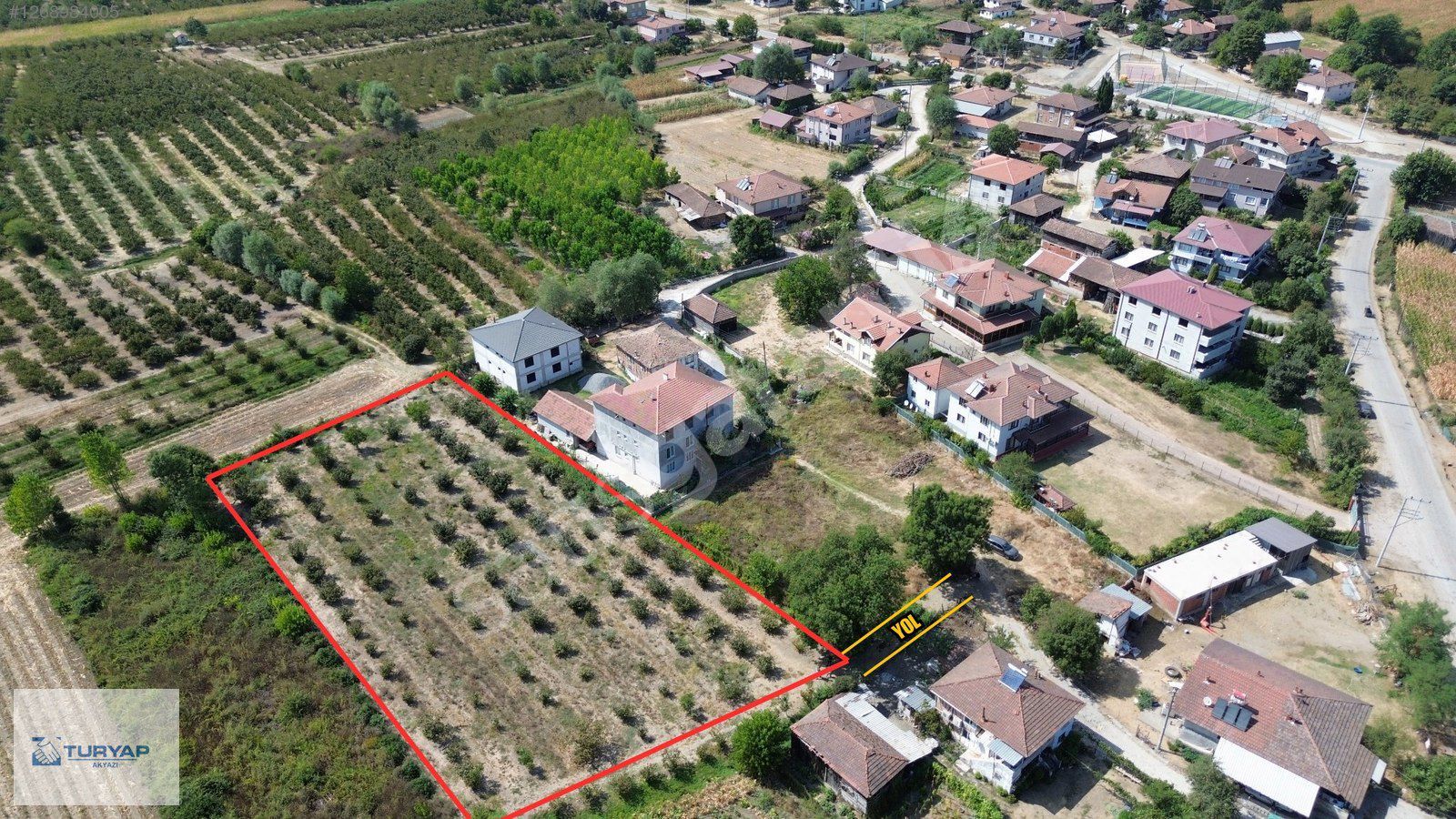 TURYAP AKYAZI'dan HENDEK PUNADA SATILIK 3.300M2 ARSA