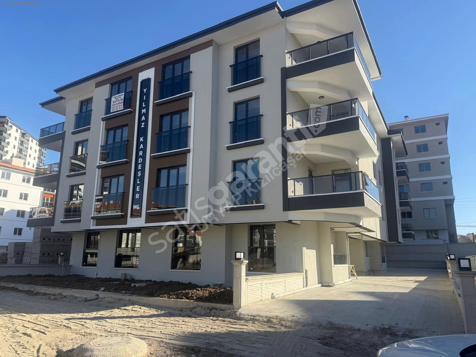 Satılık 3+1 Daire Yenikent Mustafa Kemal Mahallesi