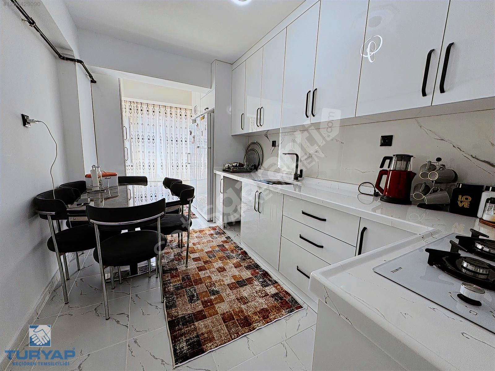 TURYAP'TAN BAĞLARBAŞI MAH'DE 3+1 YAPILI MASRAFSIZ 3.KAT SATILIK