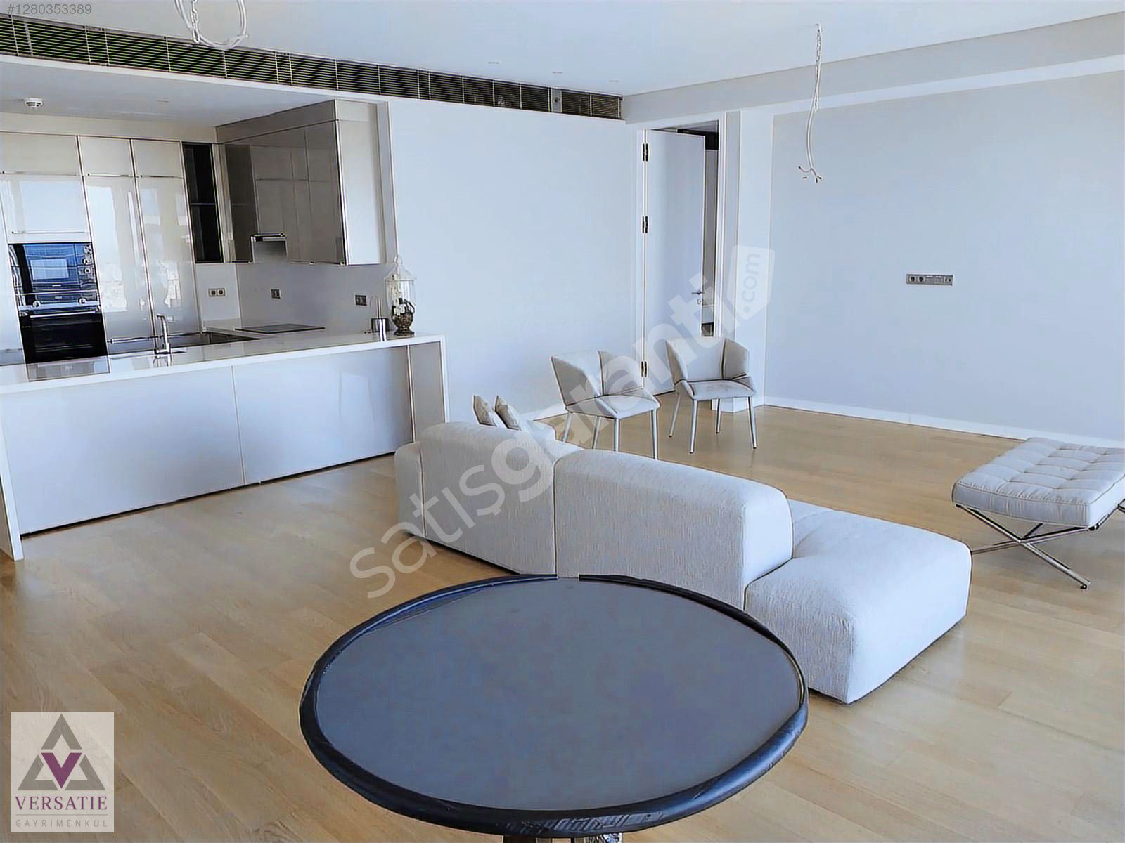 ZORLU CENTER'DA 1+1 OZEL DEKORASYONLU ESYALI DAİRE