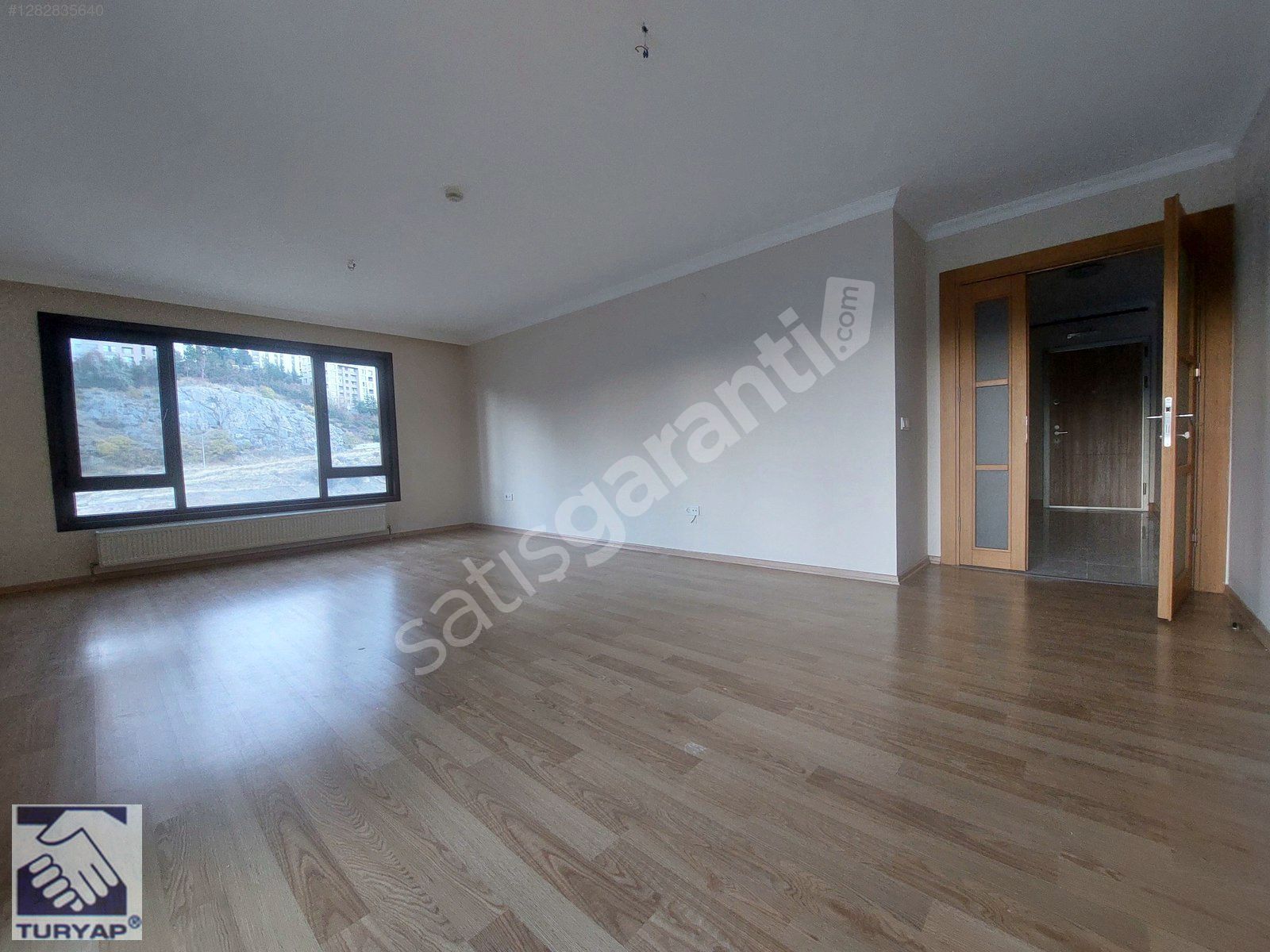 ÇANKAYA KIRKKONAKLAR ESİN SİTESİNDE 3+1 3 KOMBİLİ