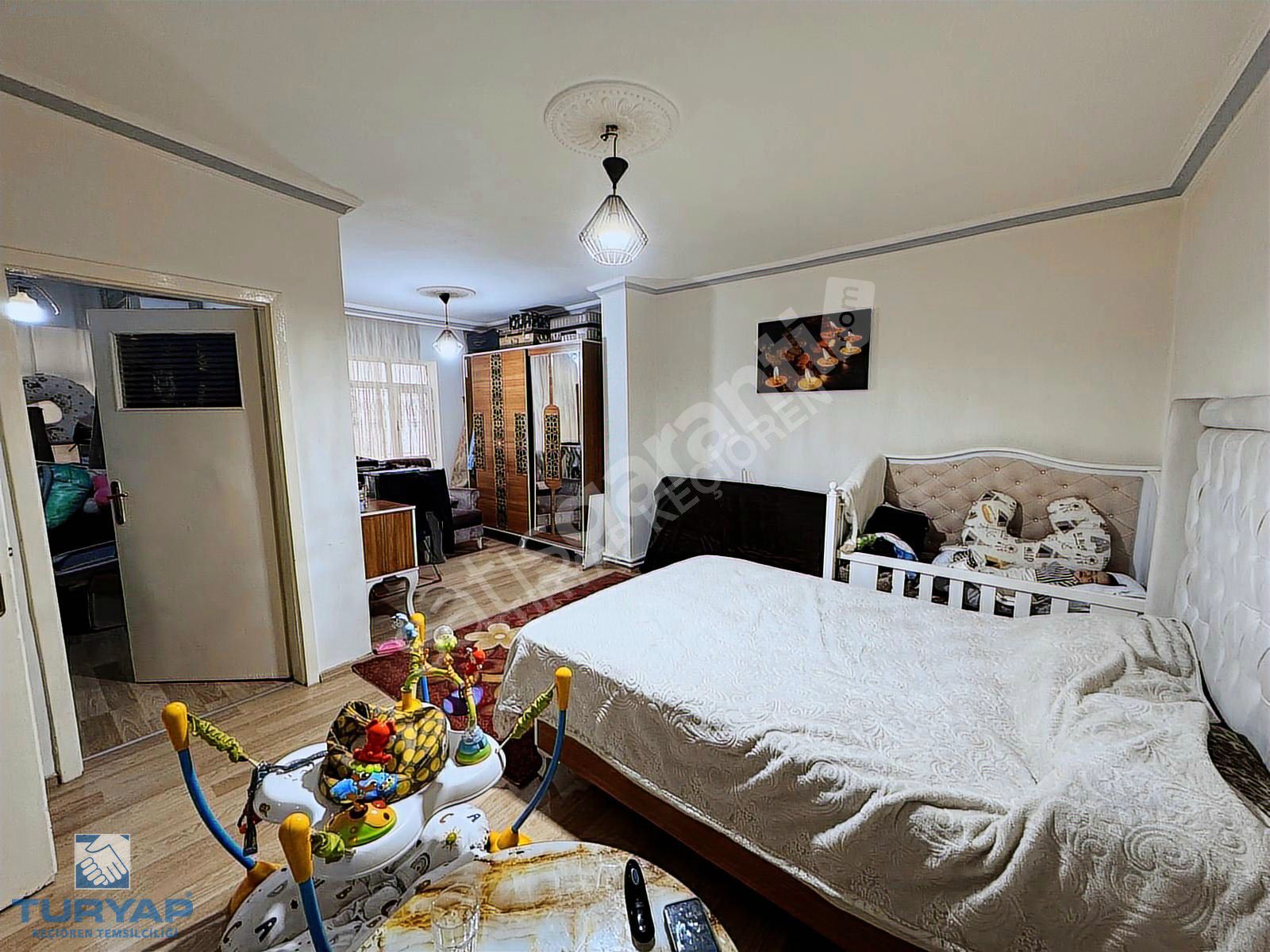 ÇALDIRAN MAH'DE 2+1 YATIRIMLIK GÜNEY CEPHE SATILIK DAİRE