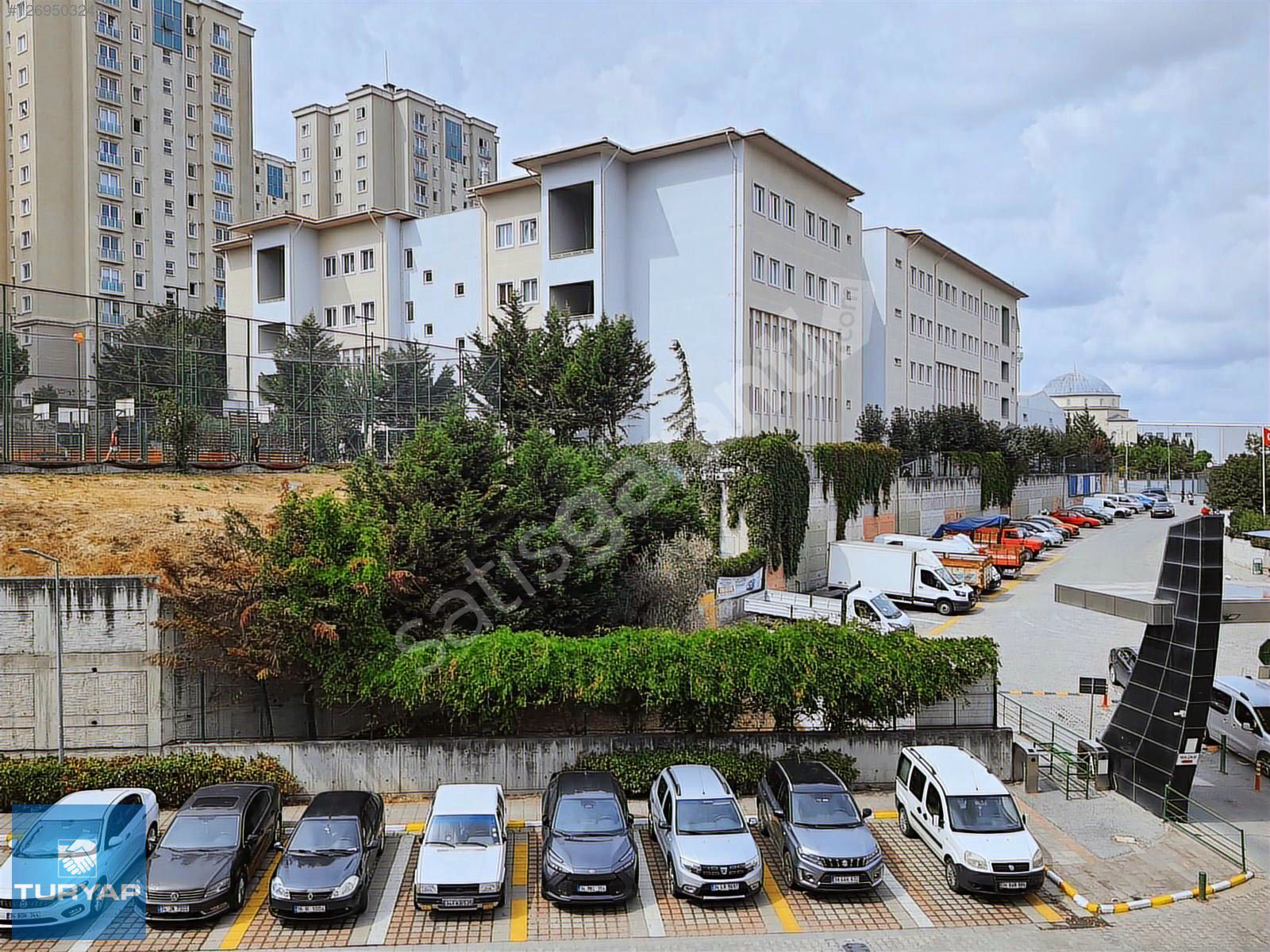 HADIMKÖY 2. ETAP ÖMERLİ KİPTAŞ B 1 BLOKDA 95 M2 BOŞ KİRALIK 2+1