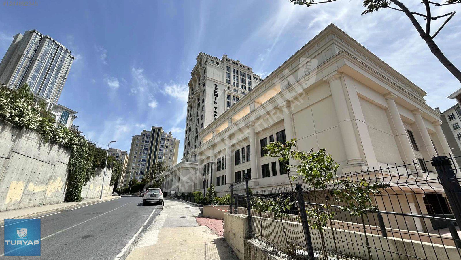 BAHÇEŞEHİR RESİDENCE INN DELUXIA 1+1 SATILIK DAİRE