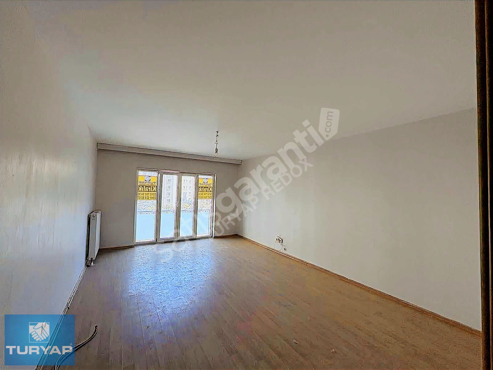 HADIMKÖY KİPTAŞ2.ETAP GİRİŞE YAKIN TADİLATLI KİRALIK DAİRETURYAP