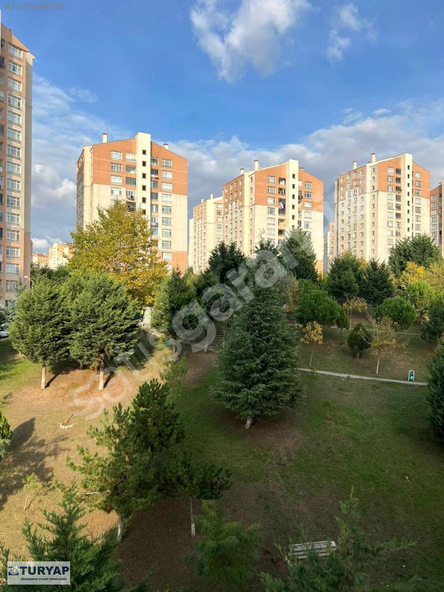Kayaşehir 5.bölge Satılık 85m2 Boş Daire