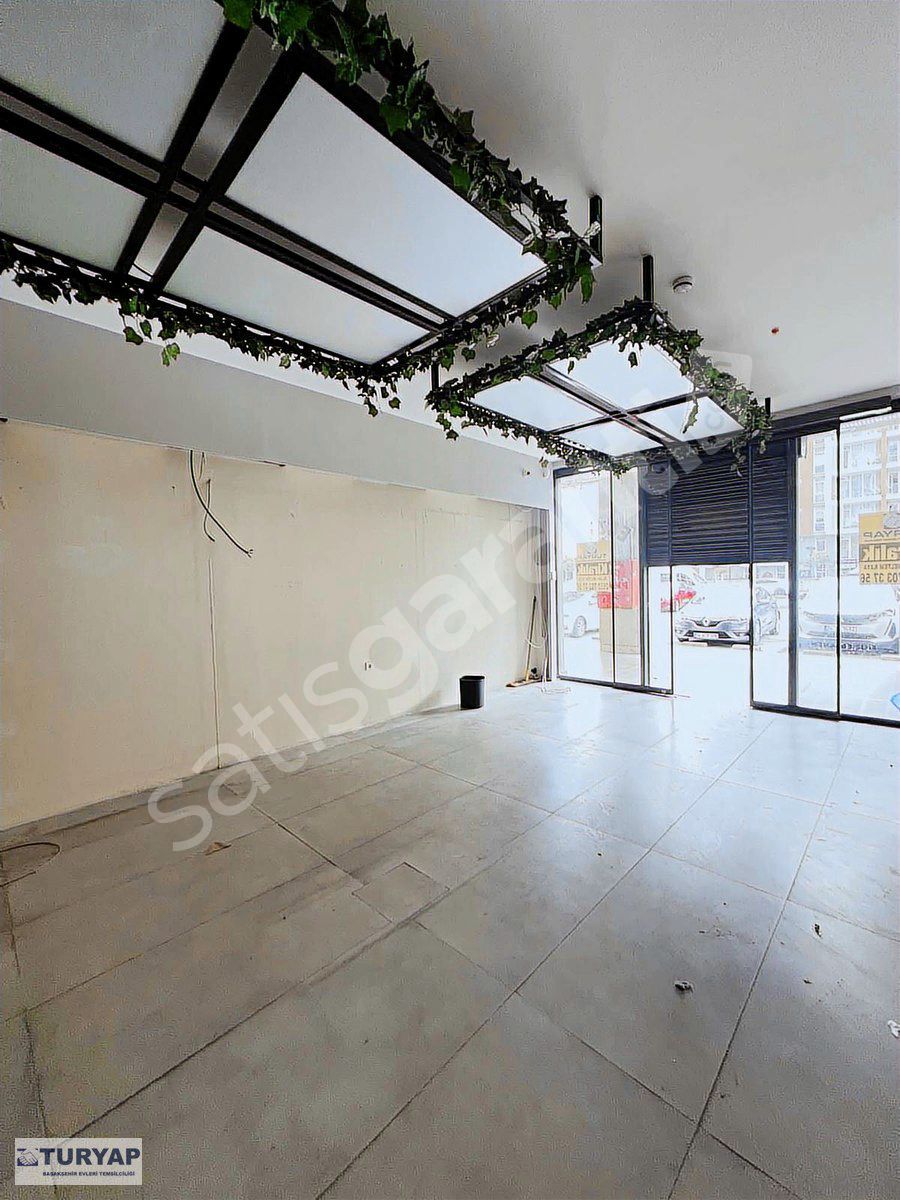 Başakşehir Park Mavera 1 Sitesi Kiralık Cadde Dükkan
