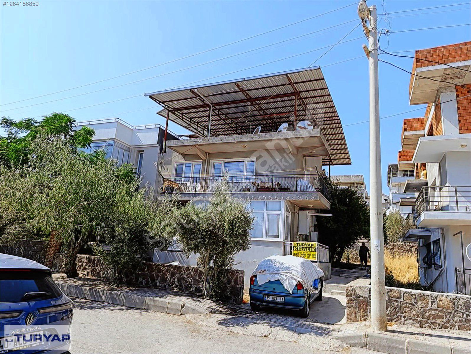 Bornova Atatürk Mah.(İnönü) de Bahçeli 2+1 ,Doğalgazlı Daire