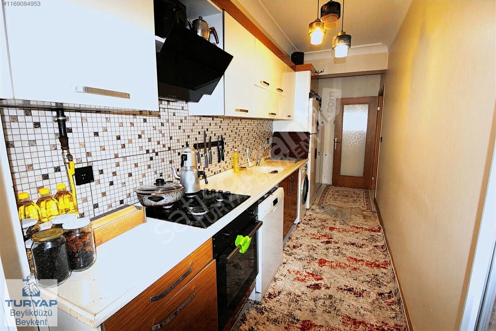 TURYAP'TAN MEHTERÇEŞME'DE ŞEHİTLER PARKI YANI ASANSÖRLÜ YENİ 2+1