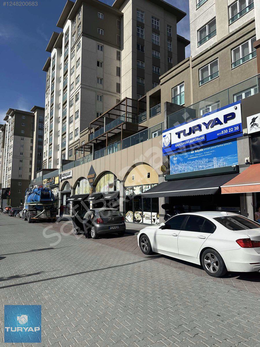 AVRUPARK.B EN İŞLEK CADDE BOŞ SATILIK DÜKKAN 165m2