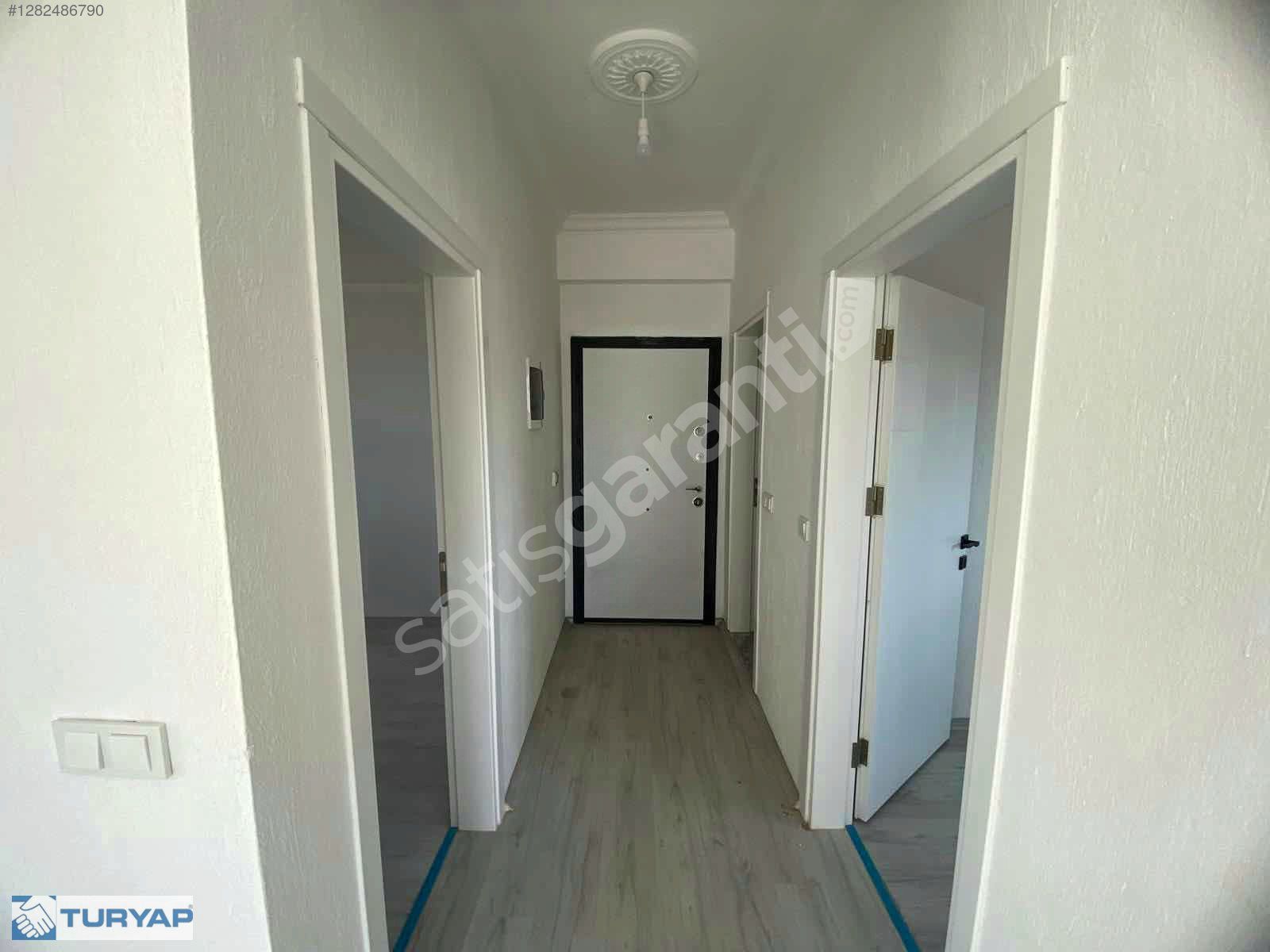 Bodrum mumcular'da satılık 2 + 1 bahçe katı daire