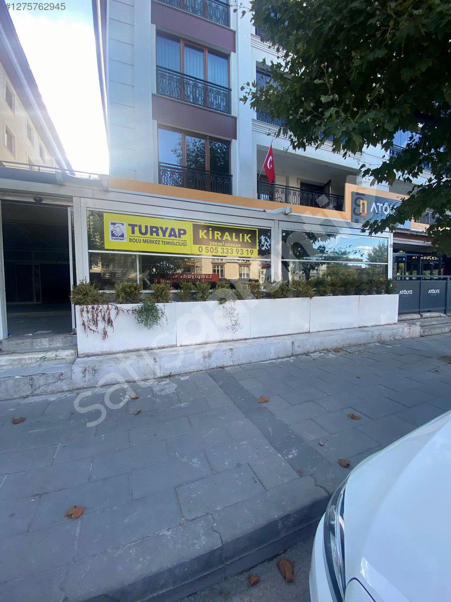 Bolu'nun En İşlek Bulvarı Üzerinde Kiralık 290 Mt2 Dükkan