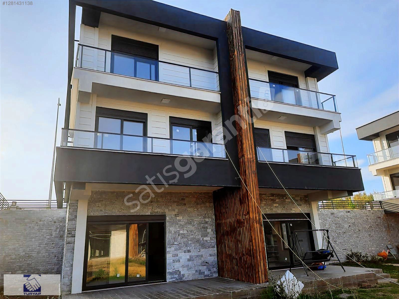 EVERENSEKİ ARFEM LOTUS EVLERİNDE 3+1 LÜX VİLLA