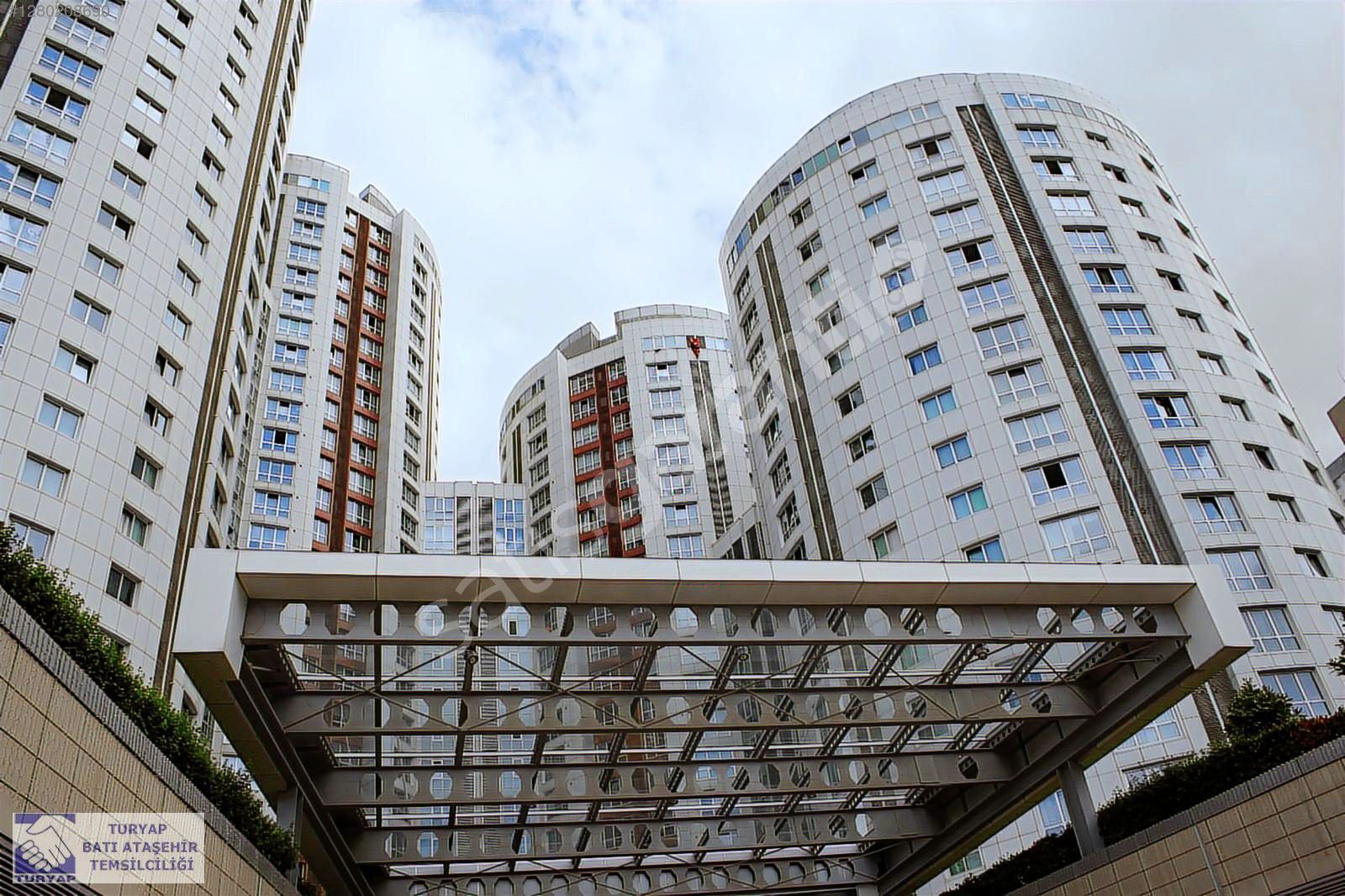 TURYAP BATI ATAŞEHİR AĞAOĞLU ANDROMEDA 1+1 ARA KAT KİRALIK