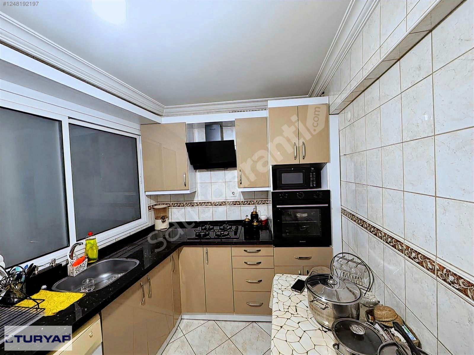 Turyap' tan Bornova Altındağda Cadde Üzerinde 145 m2 3+1 Daire