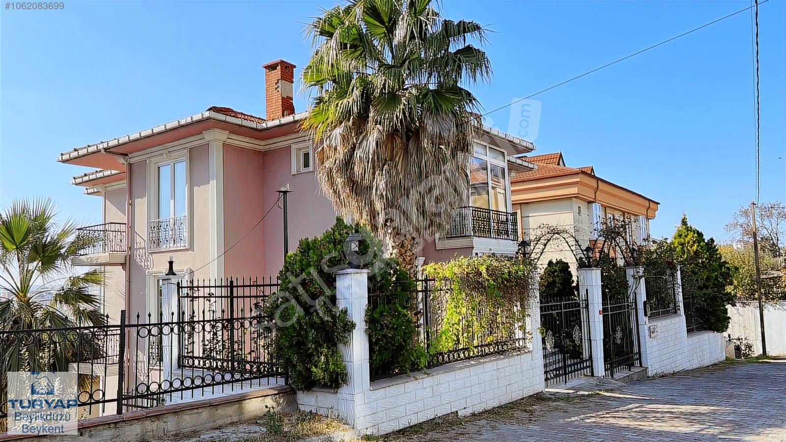 Turyap'tan B.Çekmece'de Vatandaşlığa Uygun Deniz Manzaralı Villa