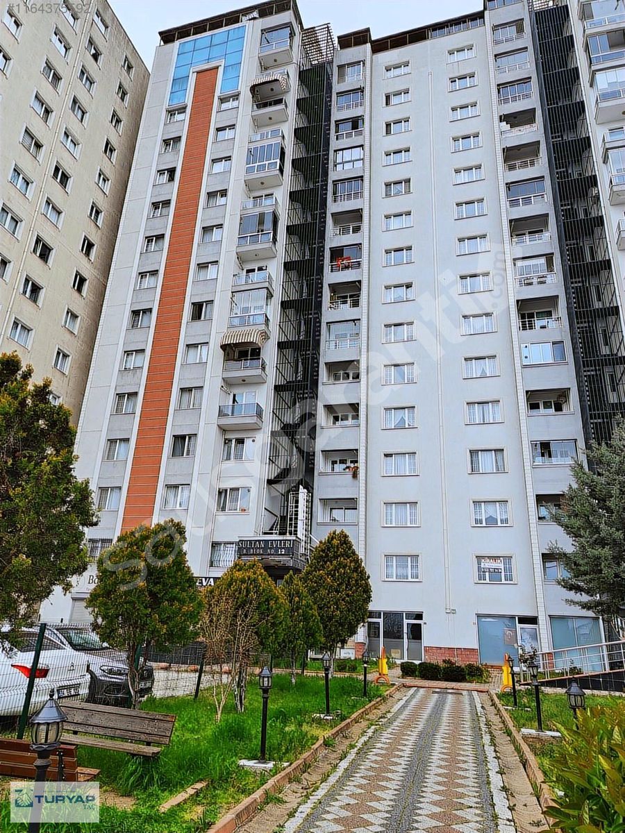 Ada Çiftliği'nde Önü Açık Bakımlı 3+1