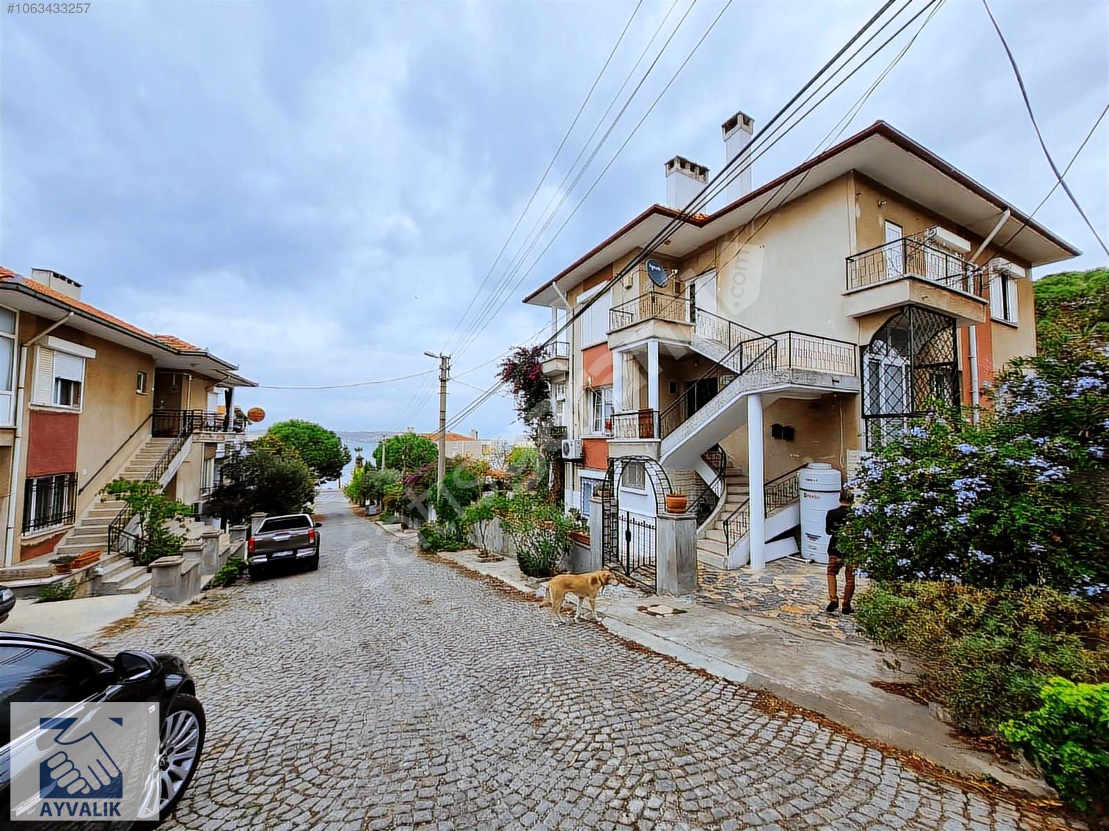 Turyap'tan Ayvalık Çamlık'ta 3Katlı Deniz Manzaralı Satılık Bina