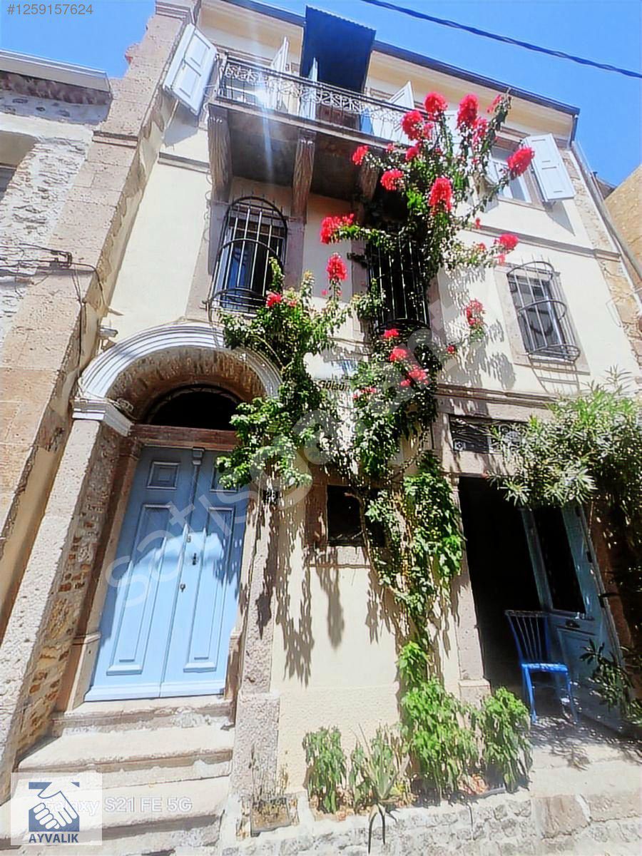 Turyaptan Satılık Tarihi Rum Konağı Butik Otel