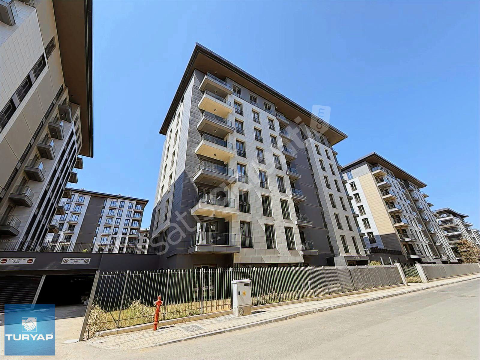 ÇEKMEKÖY ÇINARKÖY EVLERİ SATILIK 3+1