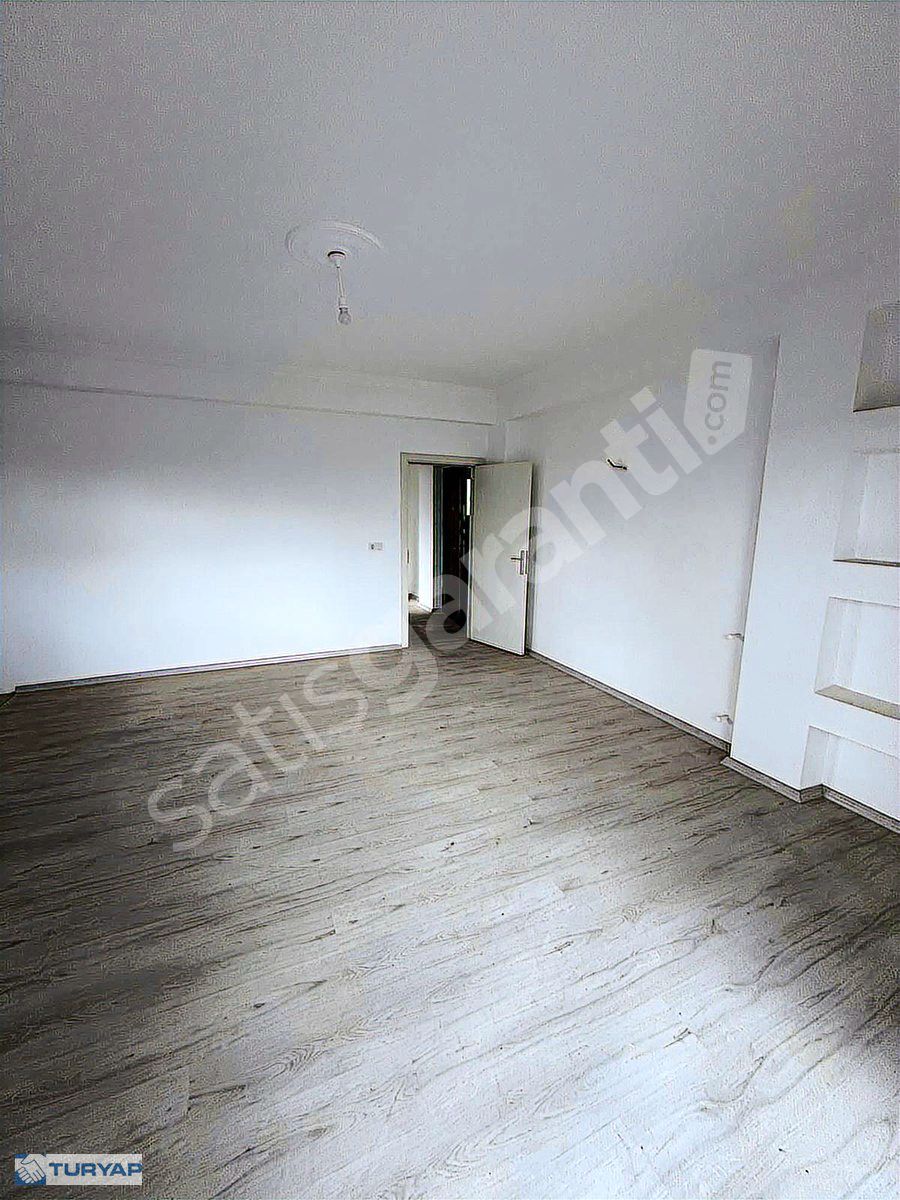 Bodrum mumcularda satılık daire