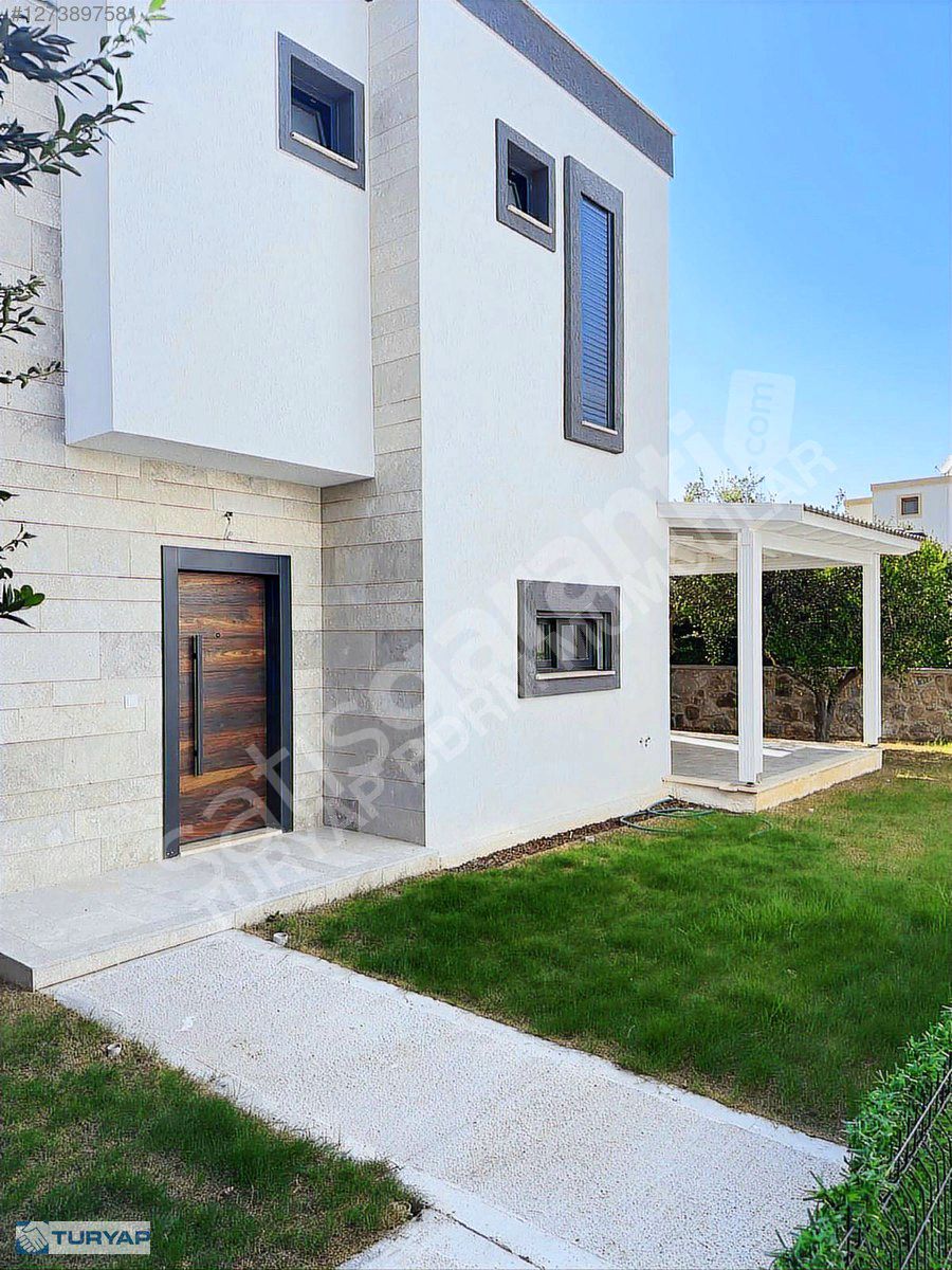 Turgutreiste Sıfır 3+1 Lüks Müstakil Villa | Özel Bahçeli