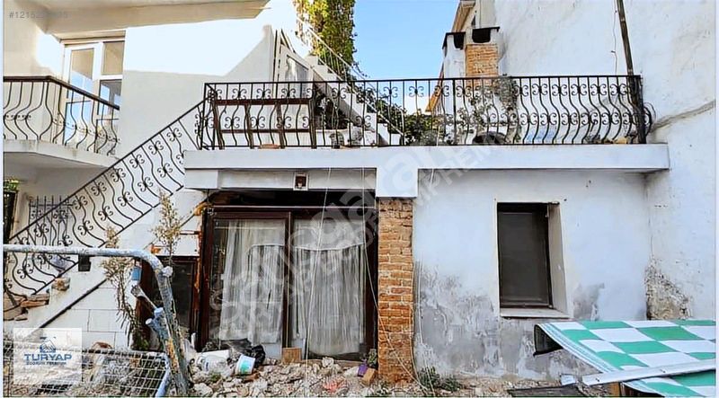 MİLAS MERKEZ HACI İLYAS MAHALLESİ İÇERİSİNDE KARGİR EV OLAN ARSA